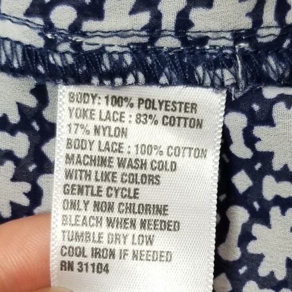 Red Camel Sheer Patterned Top - Picture 4 of 4